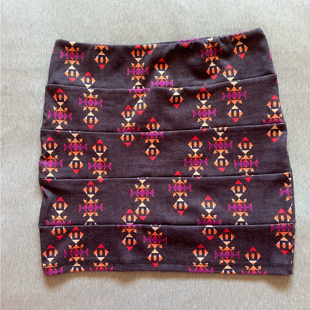 Nollie Gray Pink Smocked Pencil Skirt